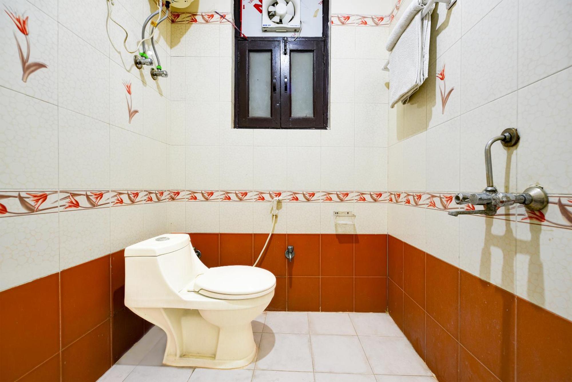 Maison d'hôtes In Bb - Mayank Plaza-near Igi Airport Terminal-3 *
