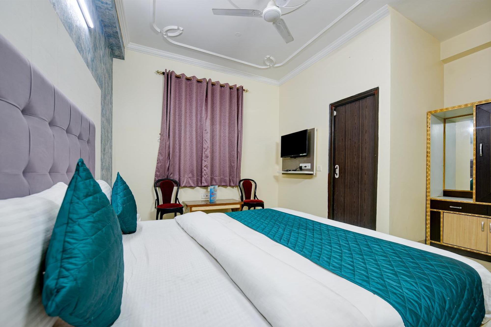 In Bb - Mayank Plaza-near Igi Airport Terminal-3 Maison d'hôtes *